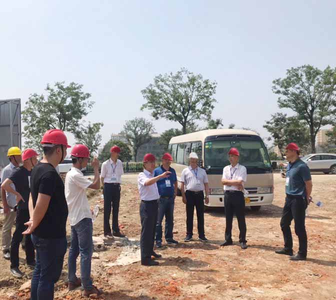 潁上縣人大代表、住建局領(lǐng)導一行視察高速西出口及五館項目